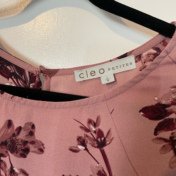 Dusty rose floral blouse - Picture 3 of 6